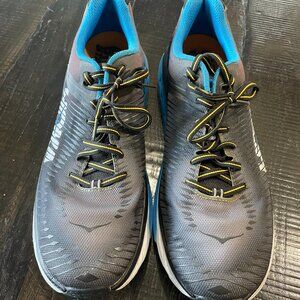 Hoka One One Arahi 2